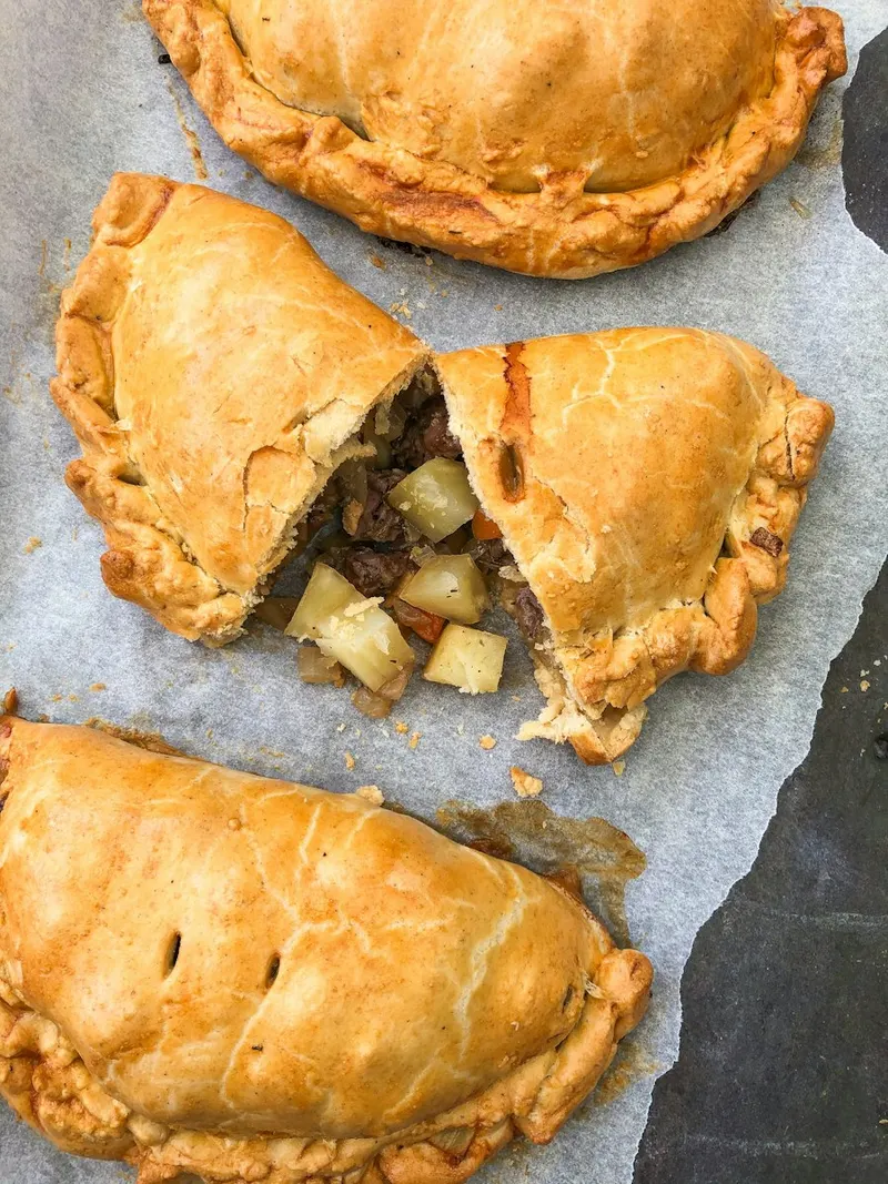 Empanada de pino al horno